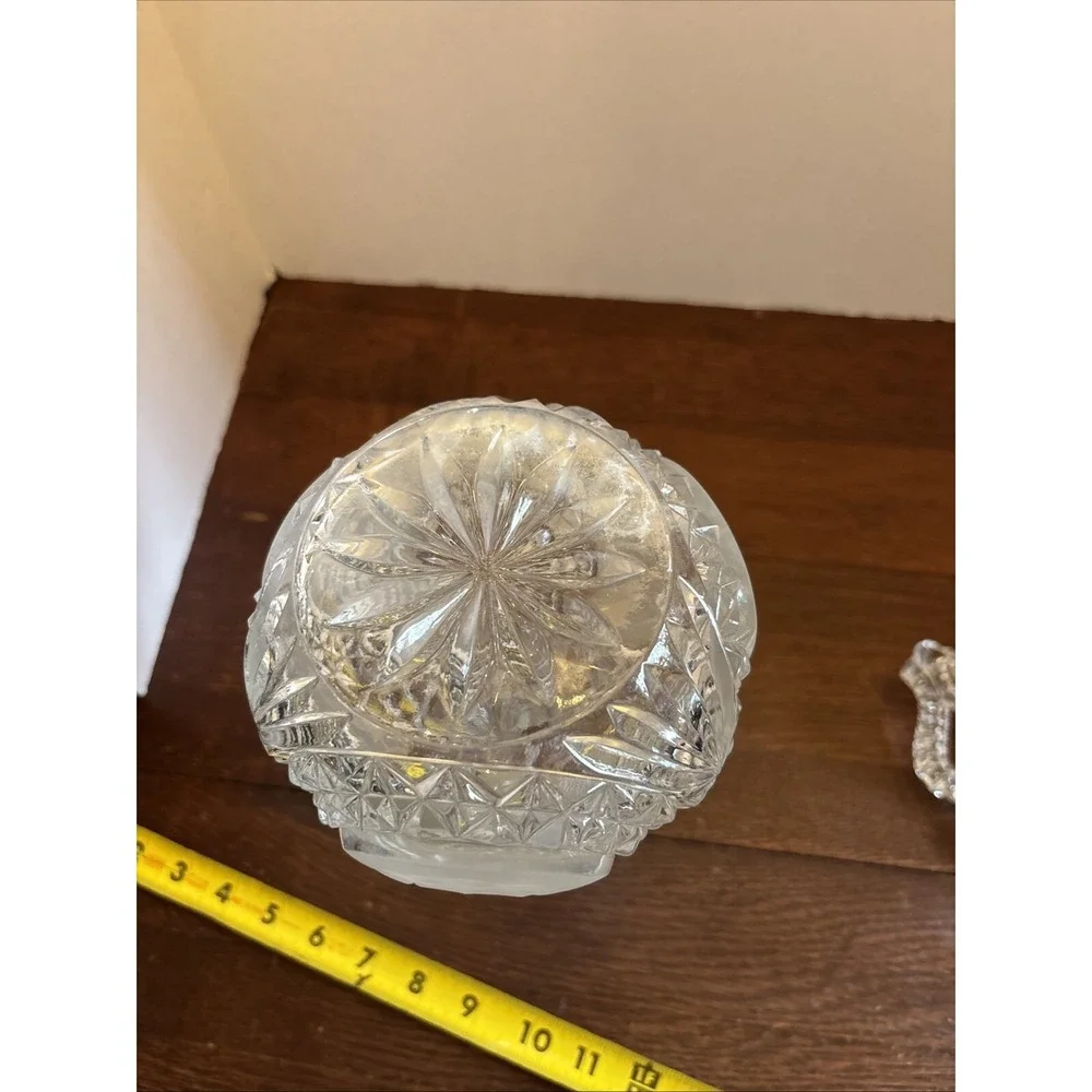 Vintage German Cut Lead Crystal Decanter Ornate Swan Frosted Accents‎ 14